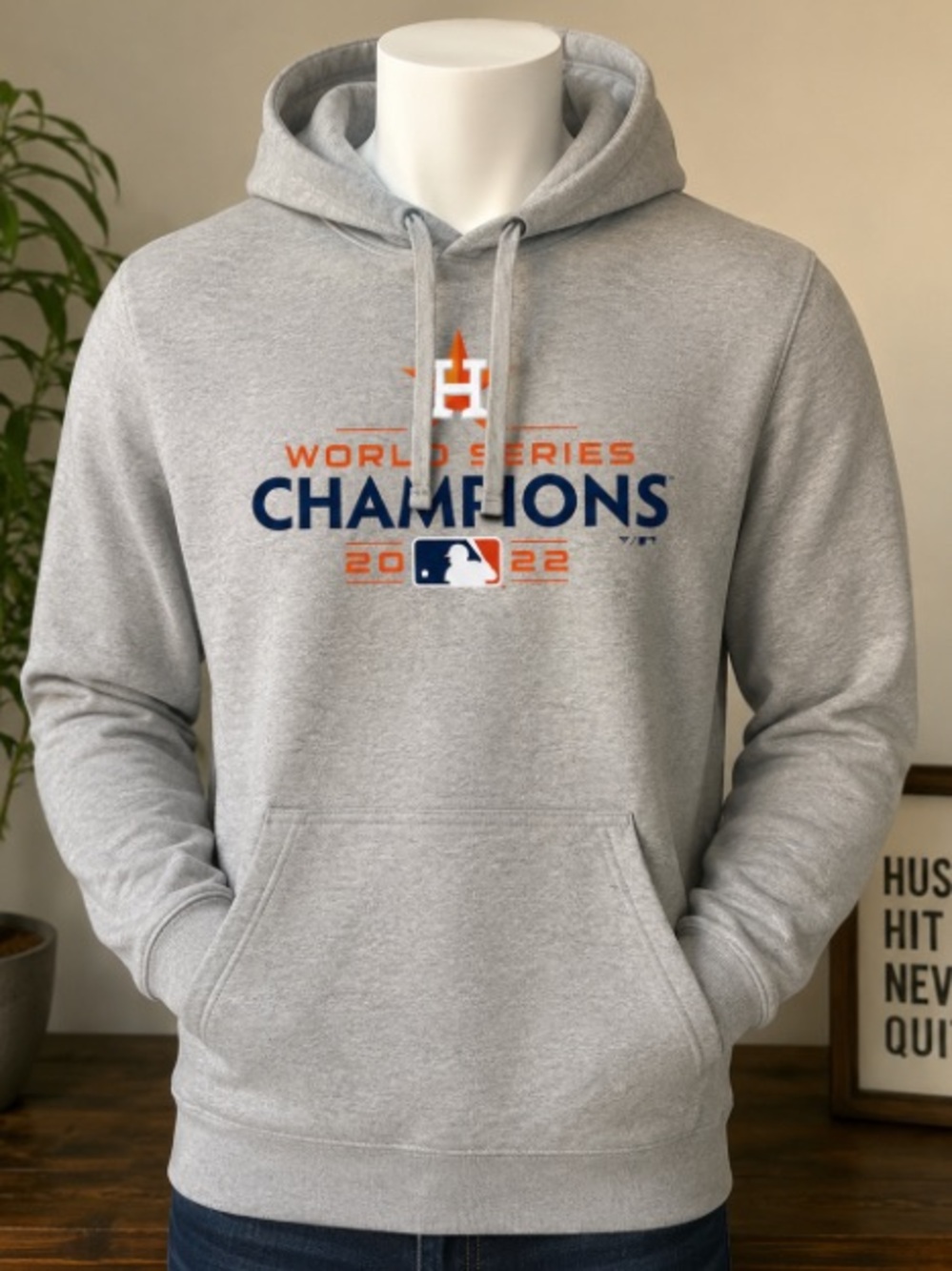Houston Astros MLB 2022 World Series Champions Fanatics Sweater – New With Tags